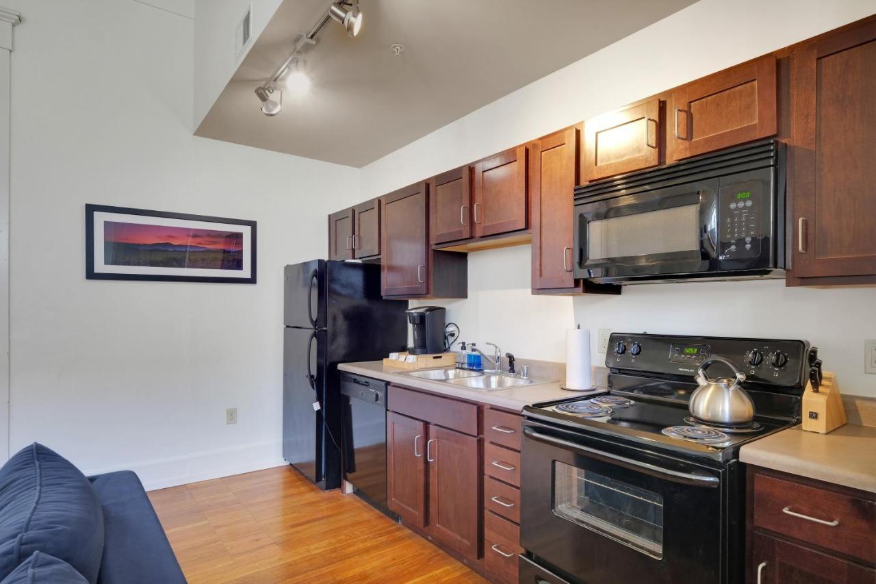 Apartment With King Bed In Downtown Louisville Bagian luar foto